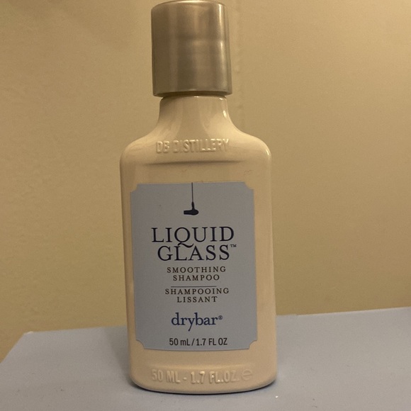 Mini Liquid glass Dry Bar smoothing shampoo and conditioner - Picture 3 of 3